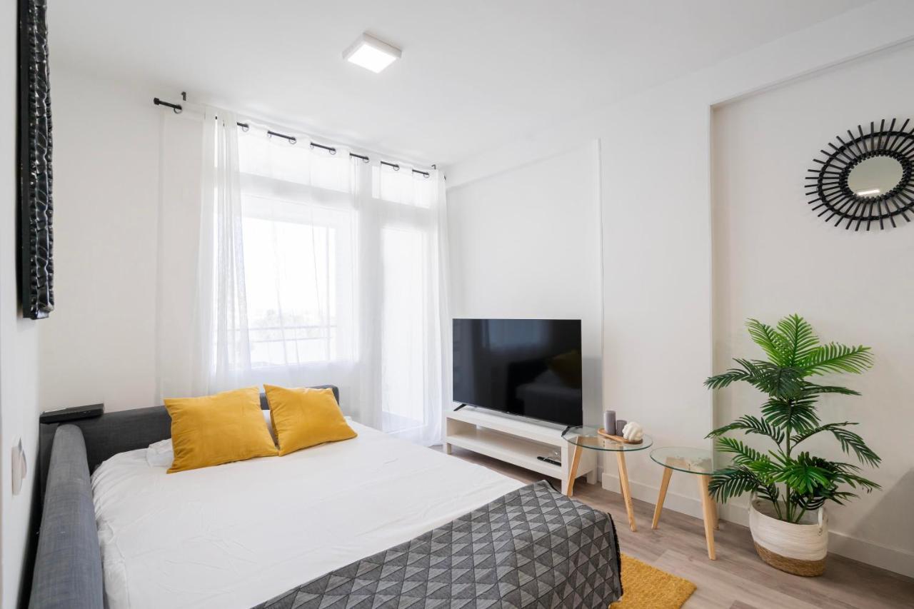 For You Rentals Moderno Apartamento Temporal Cerca Zoo Y Del Parque De Atracciones Ceb76 Madrid Exterior photo